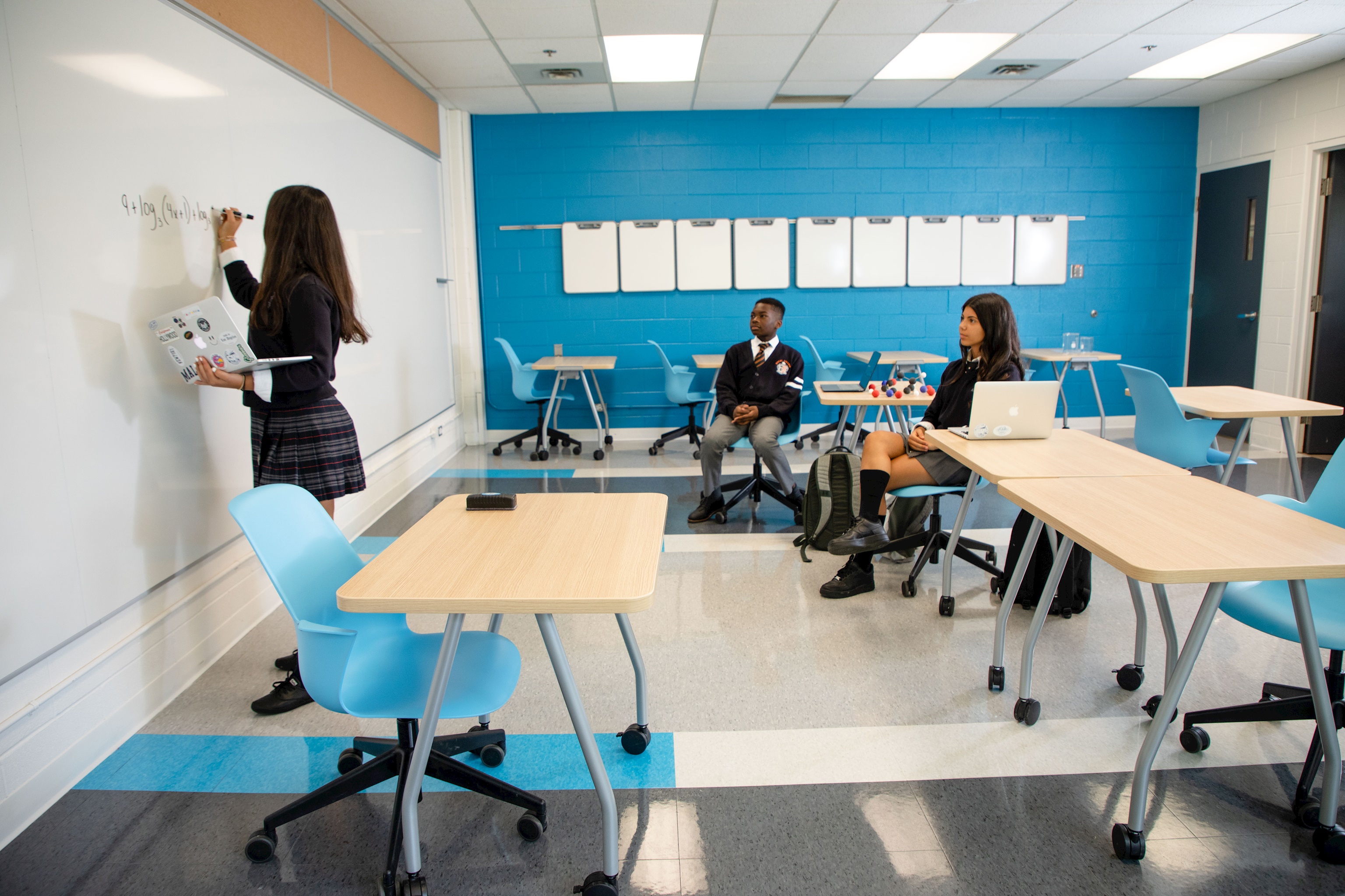 Secondary School in Canada: Grades, Ages and What to Expect Secondary School in Canada: Grades, Ages and What to Expect